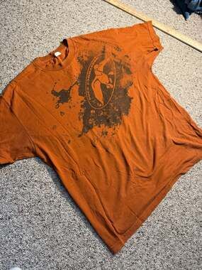 Vintage Duck Commander Distressed Logo T-Shirt Orange Size Large Alstyle
